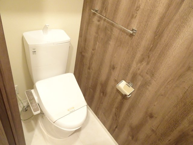 D-room南高橋町WESTのトイレ