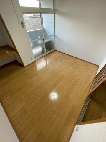 コーポドリームの洋室