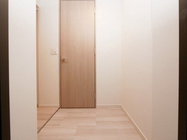 BPRレジデンス大阪本町Qの玄関