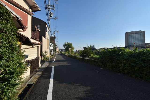 ハイムサンフォードの周辺|前面道路