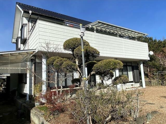 茂原市真名　中古戸建の外観|６LDK 敷地約324坪 別棟平家５DKガレージ+作業所付きワイドバルコニー リビング約16.2帖