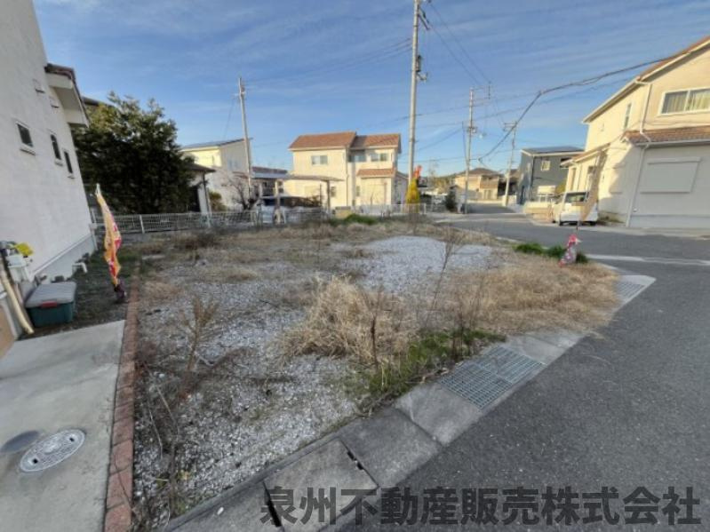熊取町五門東1丁目　中古戸建の前面道路含む現地写真