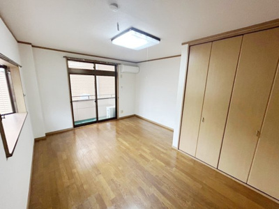 【居間・リビング】 | イースト・ヴァリイ