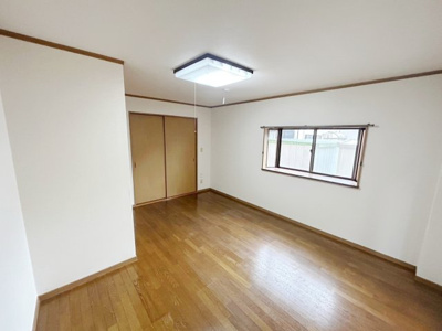 【居間・リビング】 | イースト・ヴァリイ