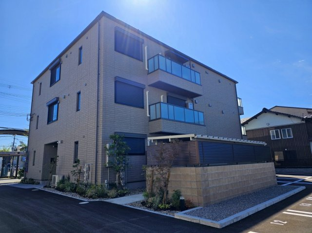エアフォルク河原の外観