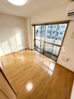 【居間・リビング】 | メゾン桜花 | 別部屋参考写真