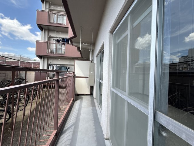 グランツ野里のバルコニー