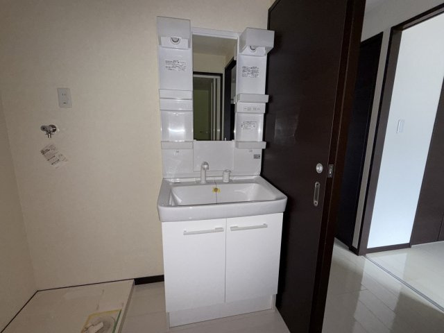 グランツ野里の洗面所