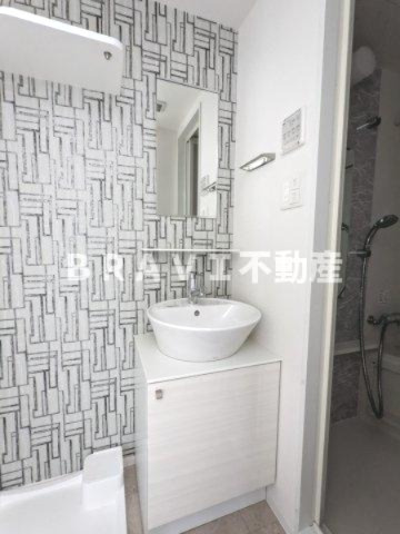 エスリード大阪 NAGAHORI GATE BRAVI不動産の独立洗面台|【エスリード大阪 NAGAHORI GATE】