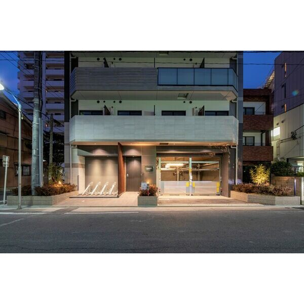 S-RESIDENCE名駅のエントランス