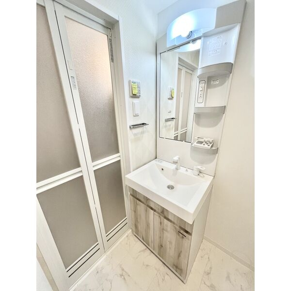 S-RESIDENCE山王の独立洗面台