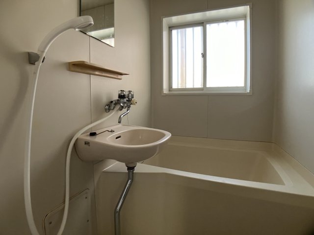 ハイム・サンライズの浴室