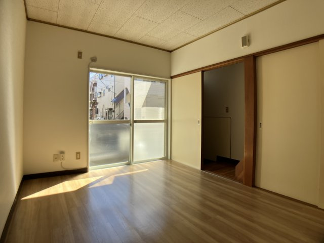 ハイム・サンライズの洋室