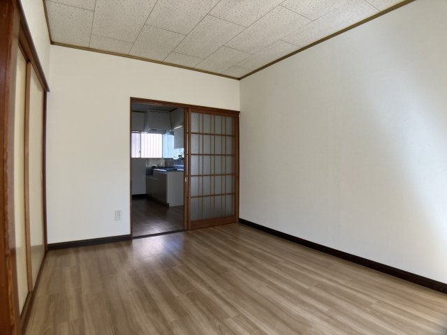 ハイムサンライズの洋室