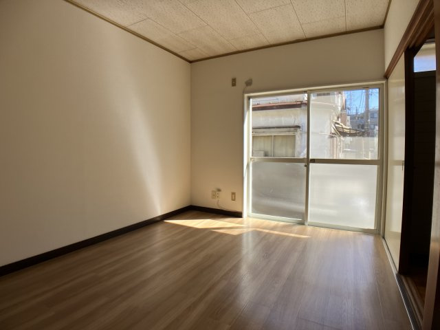 ハイム・サンライズの洋室