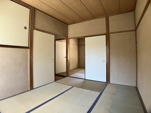 ハイムサンライズの和室