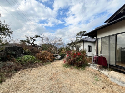 【庭】 | 安佐北区深川四丁目　戸建 