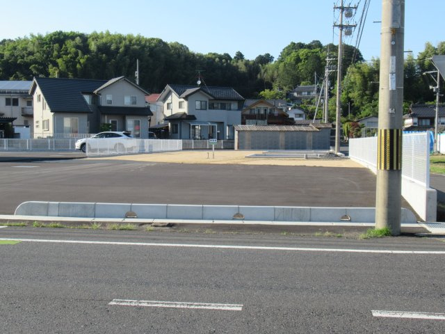 津山市宮尾　売地　740-5　112坪のその他