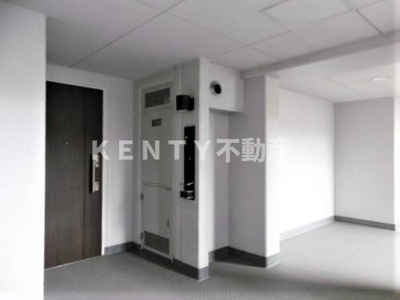 【その他共用部分】 | ライオンズタワー五反田 | その他共有部分：玄関前 ※2018年2月撮影     （2018年2月撮影）