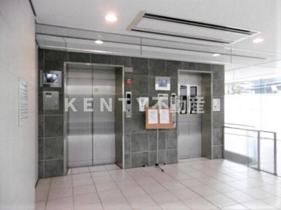 【その他共用部分】 | ライオンズタワー五反田 | その他：エレベーターホール ※2018年2月撮影     （2018年2月撮影）