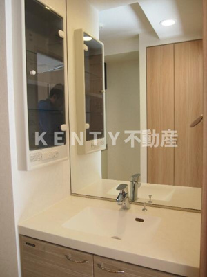 【洗面所】 | ルーブル南馬込伍番館 | 使いやすい洗面所です