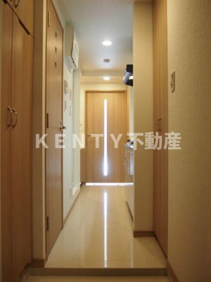 【玄関】 | ルーブル南馬込伍番館 | 明るい玄関です