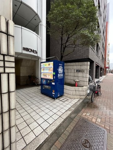 千代田区神田須田町１丁目の事務所のエントランス