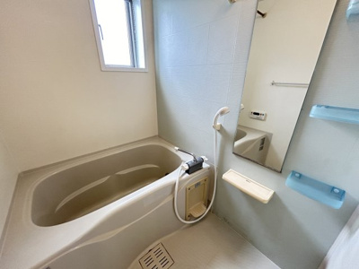 【浴室】 | ジョリ・フルール