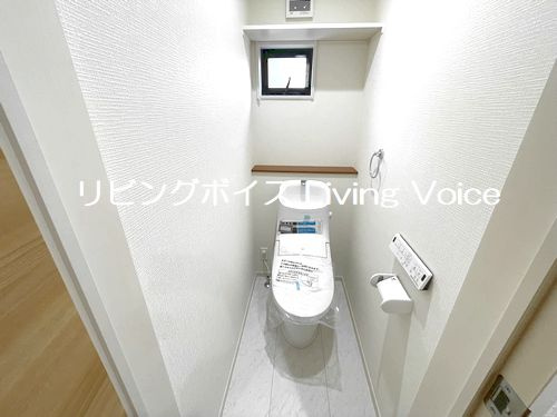 【トイレ】 | 【仲介手数料０円】藤沢市善行1丁目　2号棟　中古一戸建て | 施工例　藤沢市善行1丁目　中古一戸建て
