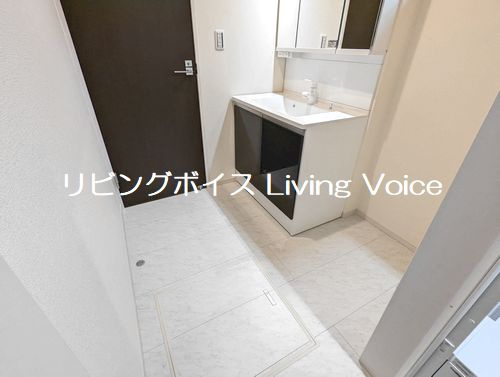 【脱衣所】 | 【仲介手数料０円】藤沢市善行1丁目　2号棟　中古一戸建て | 施工例　藤沢市善行1丁目　中古一戸建て