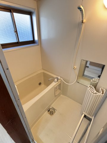 サンメゾネットの浴室