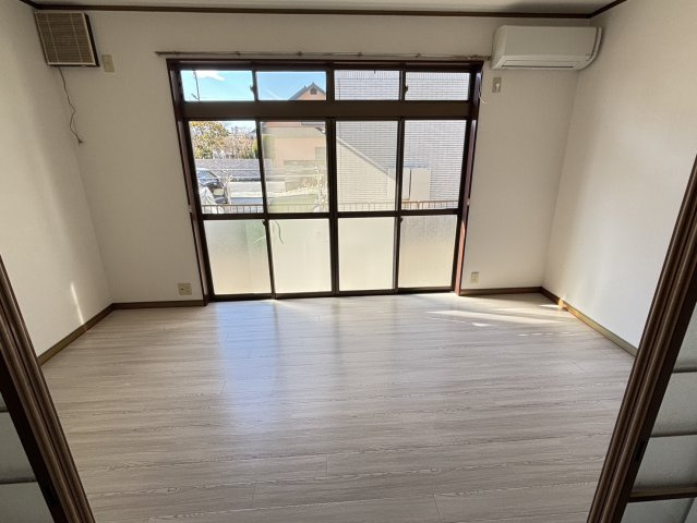 サンメゾネットの居間・リビング