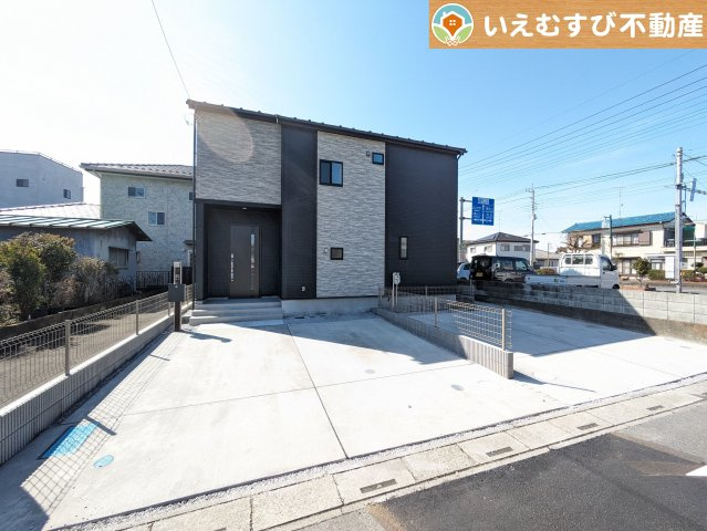 BLOOMING GARDEN　鴻巣市吹上本町2丁目の外観|【完成済み】シンプルモダンテイストの飽きのこない外観！
実際に現地を見たりゆっくりご内覧頂ければ新居での夢が膨らみますよね♪