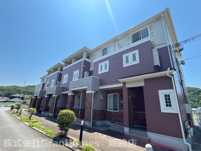 エテルナの外観