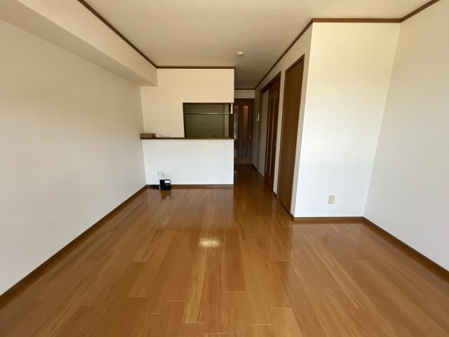 エテルナの居間・リビング