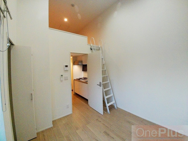 Loft OGの洋室