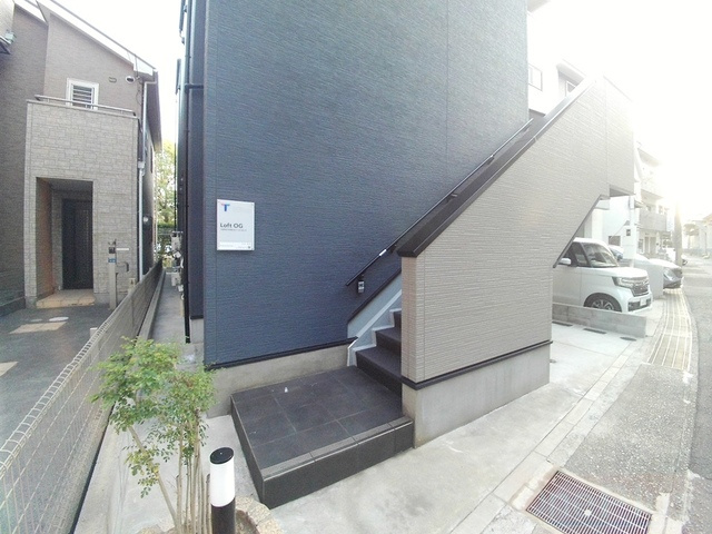 Loft OGのエントランス