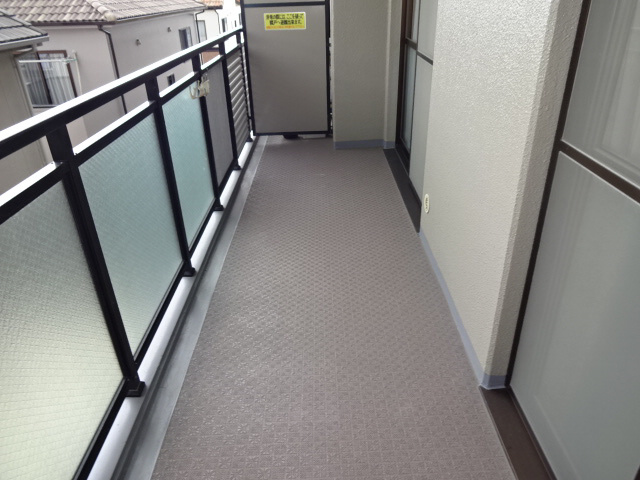 リバード高岡のバルコニー