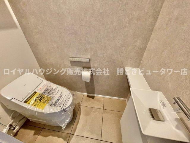 ゆったりとした空間のトイレです