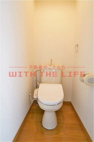 オーシャン日吉II【キャッシュバック対象物件】のトイレ|コンパクトで使いやすいトイレです