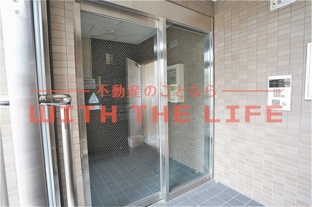 オーシャン日吉II【キャッシュバック対象物件】のエントランス|清潔なエントランスです
