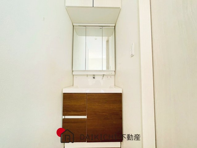 【独立洗面台】 | 北本市石戸1丁目　中古戸建