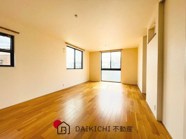 【居間・リビング】 | 北本市石戸1丁目　中古戸建