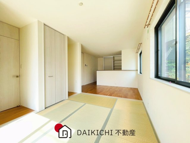 【居間・リビング】 | 北本市石戸1丁目　中古戸建