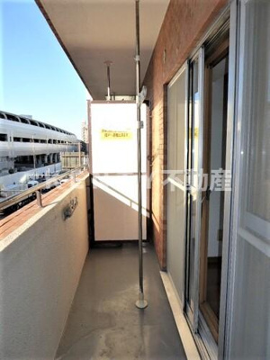 【バルコニー】 | ライオンズマンション蒲田 | 落ち着いた時間を過ごせるバルコニーです