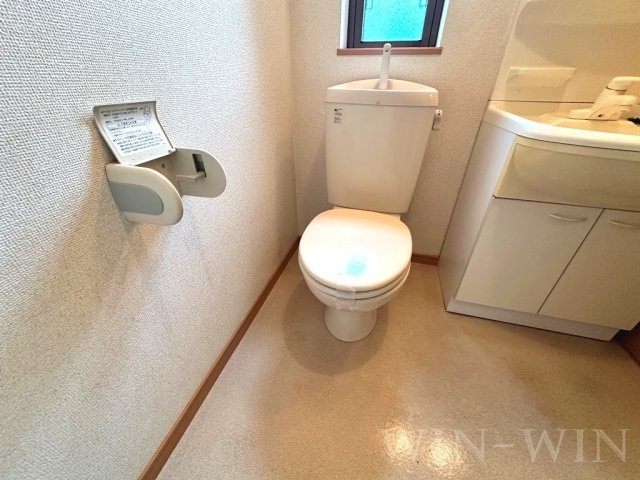 ミューズイン花中 Aのトイレ