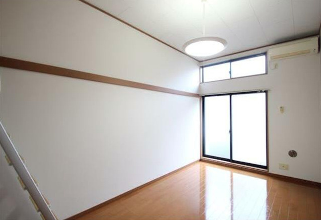 メインシティガーデン 新井壱番館の和室