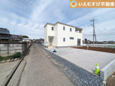 【前面道路含む現地写真】 | Livele Garden.S　鴻巣榎戸第2