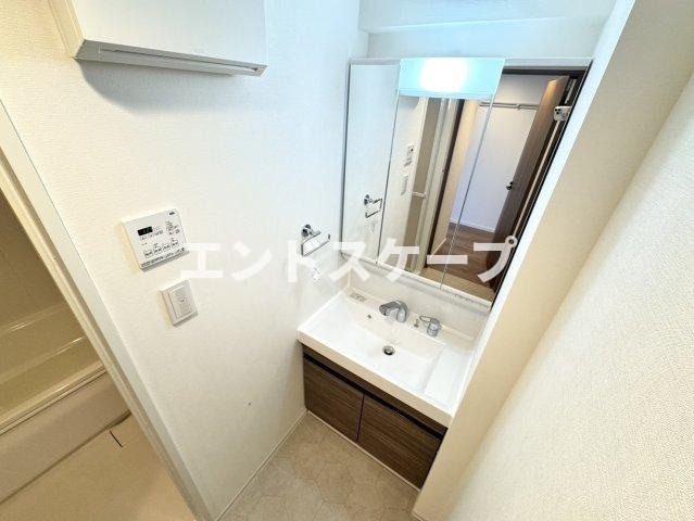 グラン・ルポ高崎の洗面所|高崎、前橋、伊勢崎エリアのお部屋探しはエンドスケープまで！お客様の理想お聞かせ下さい♪