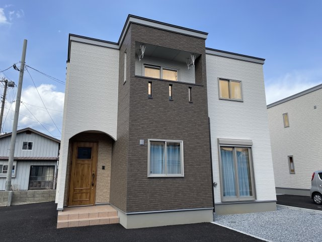 八戸市小中野7丁目の外観
